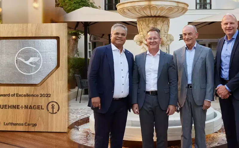 Lufthansa Cargo honours Kuehne+Nagel with Excellence Award 2022 Lufthansa Cargo honours Kuehne+Nagel with Excellence Award 2022