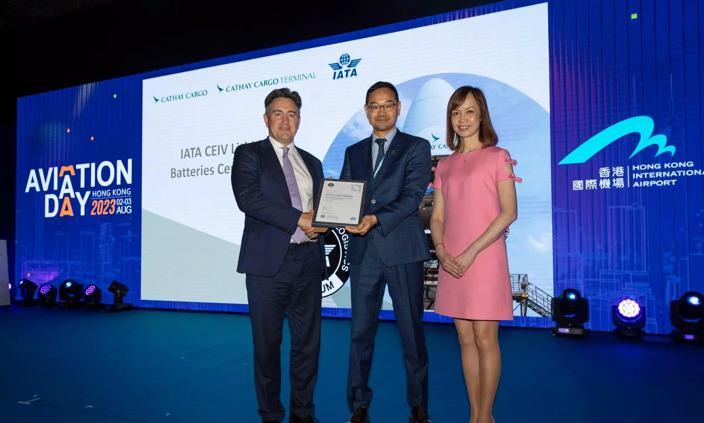 Cathay Cargo gets CEIV Li-batt certification in air, on ground Cathay Cargo gets CEIV Li-batt certification in air, on ground
