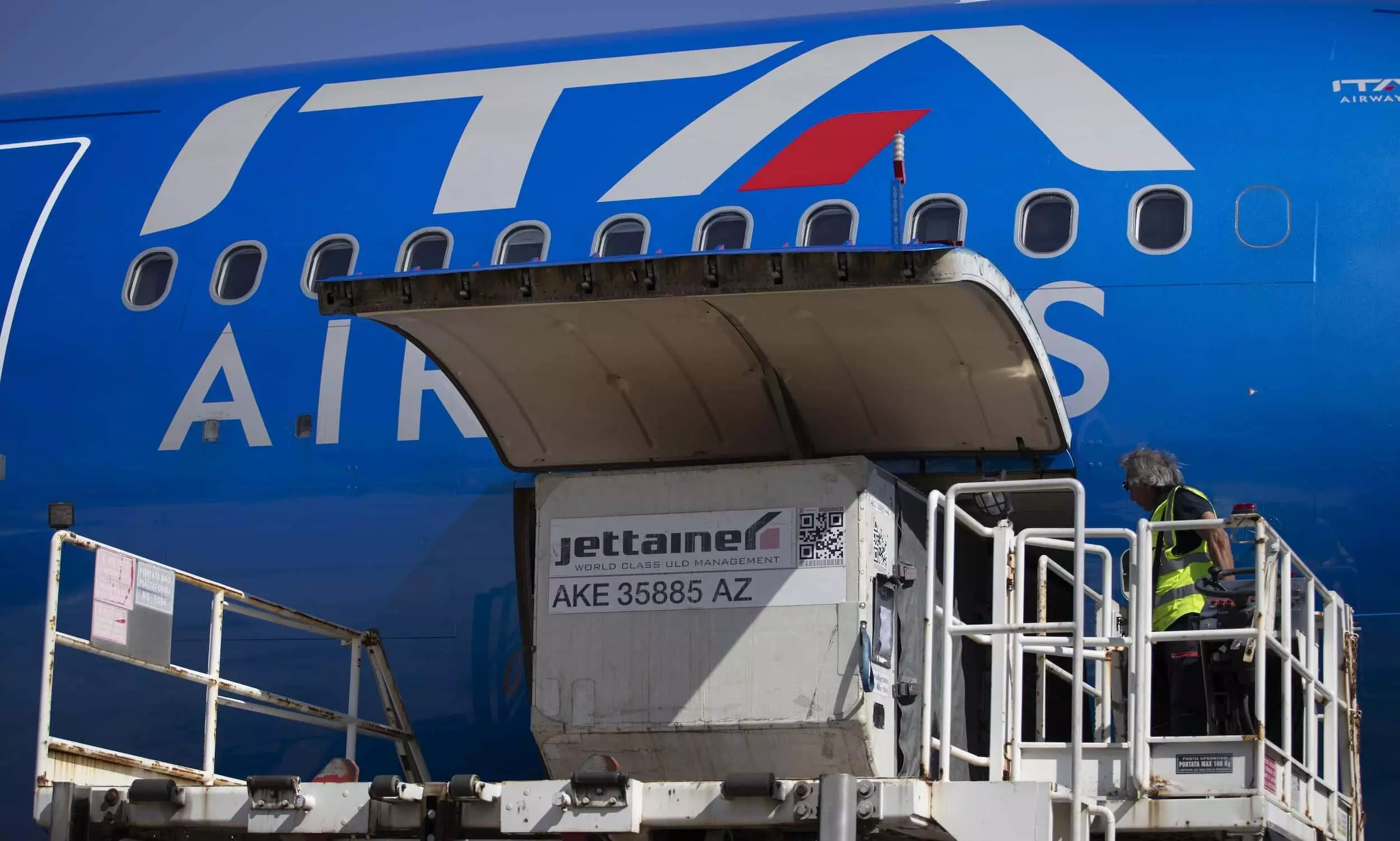 ITA Airways extends ULD management deal with Jettainer