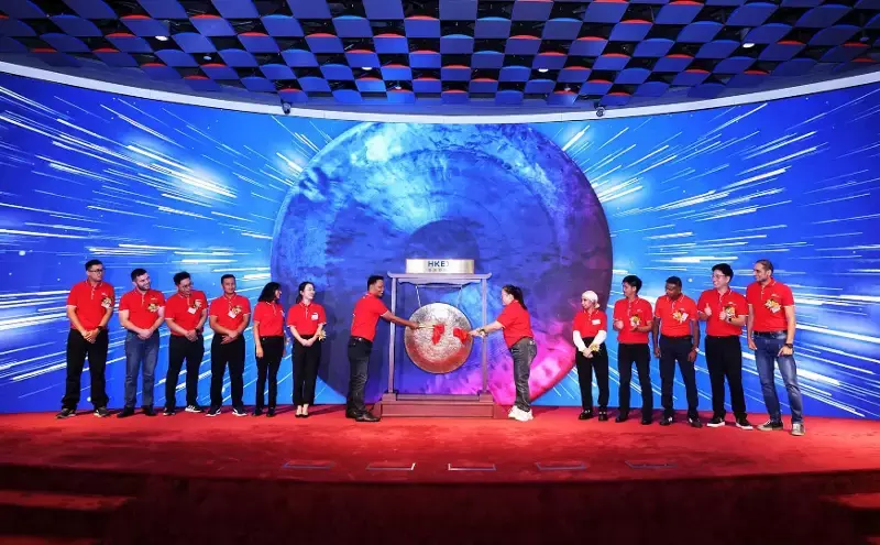 Indonesia-based J&T Express makes Hong Kong Stock Exchange debut Indonesia-based J&T Express makes Hong Kong Stock Exchange debut