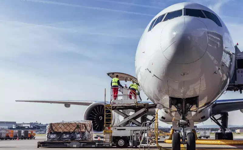 Air cargo demand up 1.9% in Sept, sustaining moderate growth momentum Air cargo demand up 1.9% in Sept, sustaining moderate growth momentum