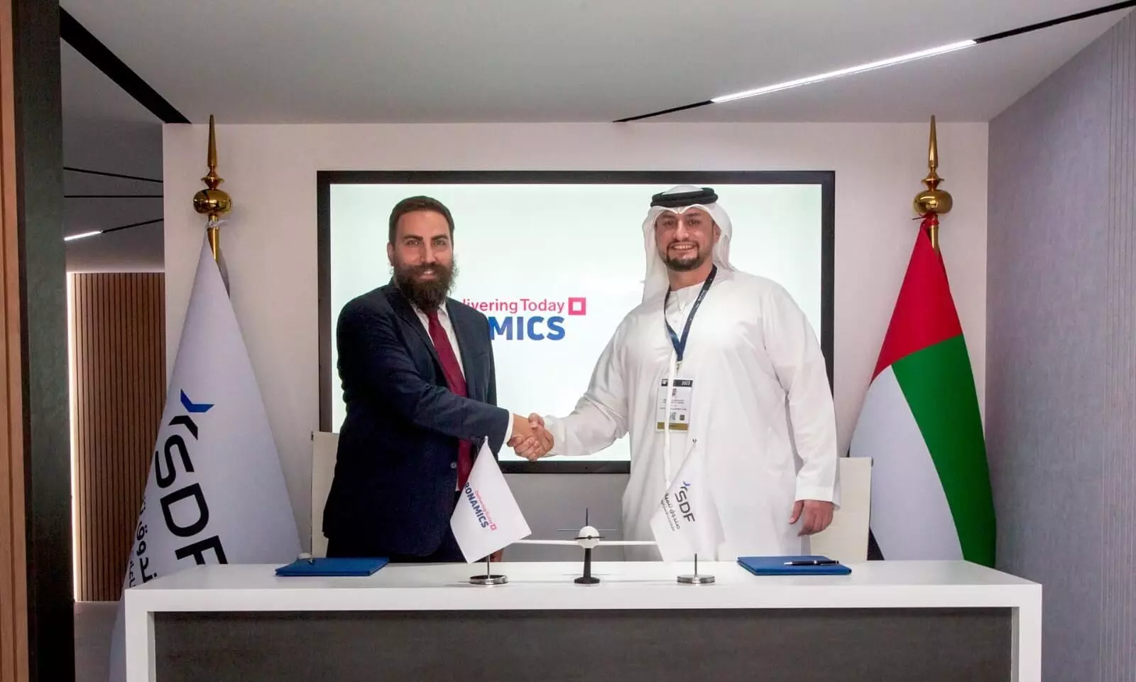 SDF, Dronamics announce manufacturing JV for Black Swan cargo drone SDF, Dronamics announce manufacturing JV for Black Swan cargo drone