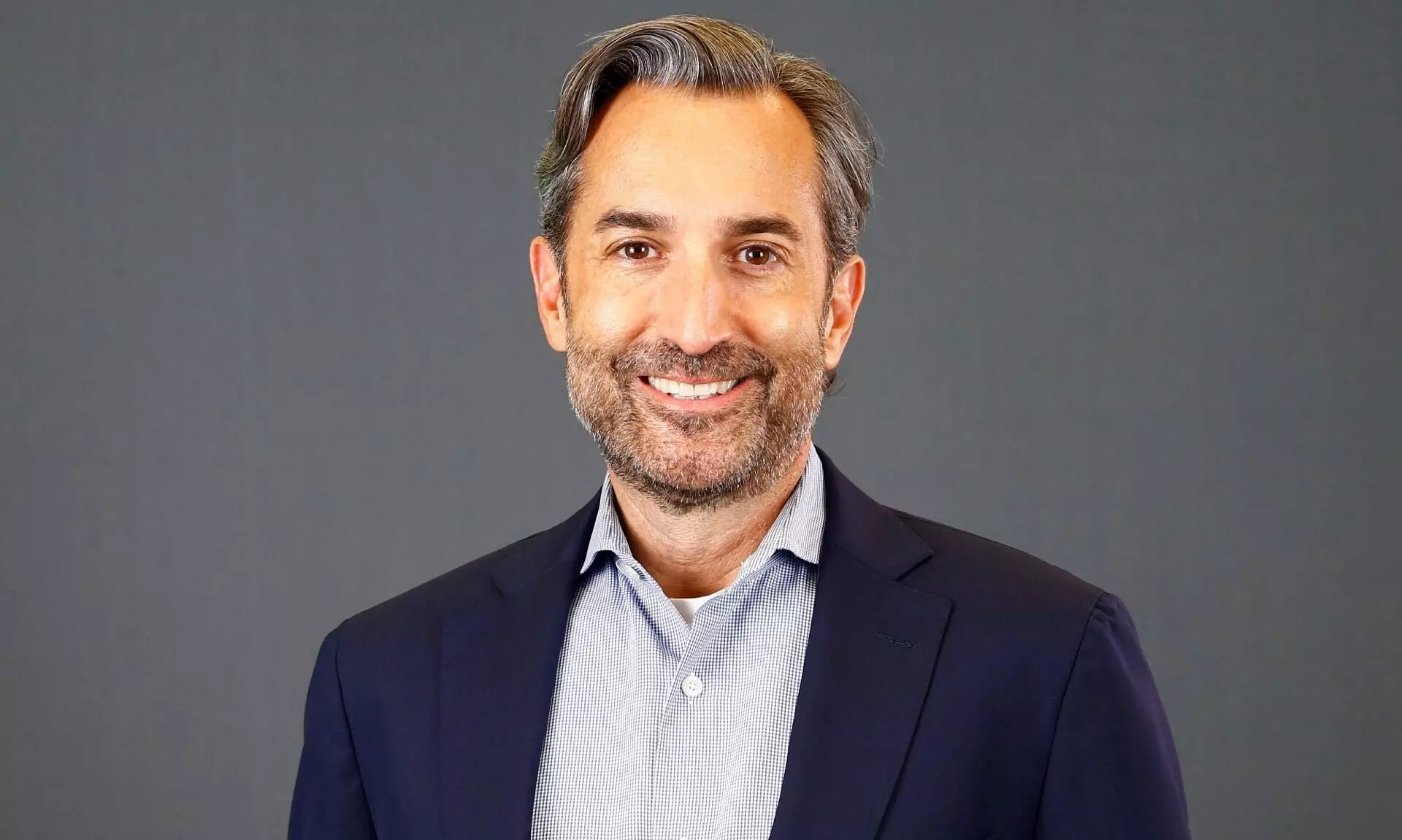 John Ackerman takes charge as CEO of Los Angeles World Airports John Ackerman takes charge as CEO of Los Angeles World Airports