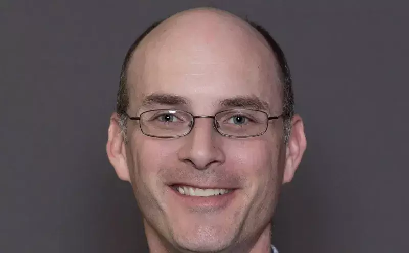Zack Oakley takes charge as Executive Director of Rockford Intl Airport Zack Oakley takes charge as Executive Director of Rockford Intl Airport