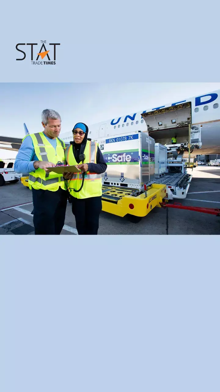 United Q4 cargo revenue down 15%, FY23 cargo revenue drops 31%