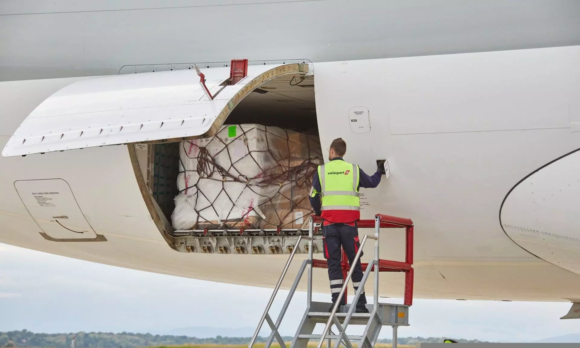 Swissport handled 4.7mn tonnes cargo in 2023 vs 4.8 mn tonnes in 2022