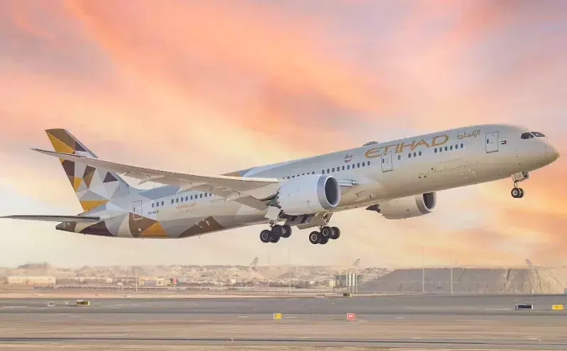 Etihad 2023 cargo revenue down 38% Etihad 2023 cargo revenue down 38%