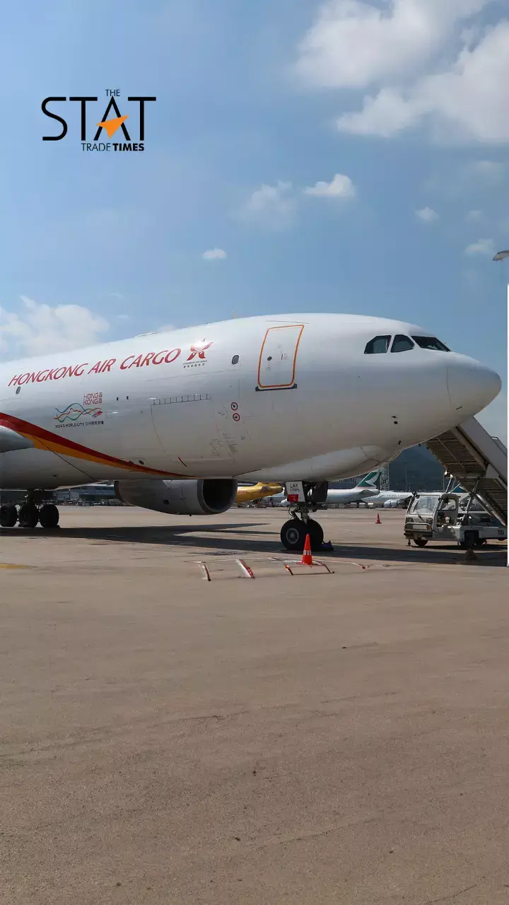 Hong Kong Air Cargo partners with HKIAA for Cadet Pilot Programme