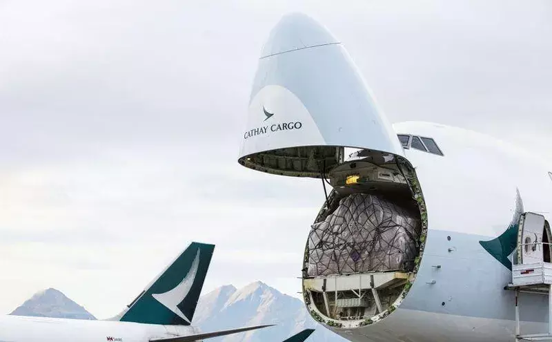 Cathay cargo carried up 11% in March on HK, China demand Cathay cargo carried up 11% in March on HK, China demand