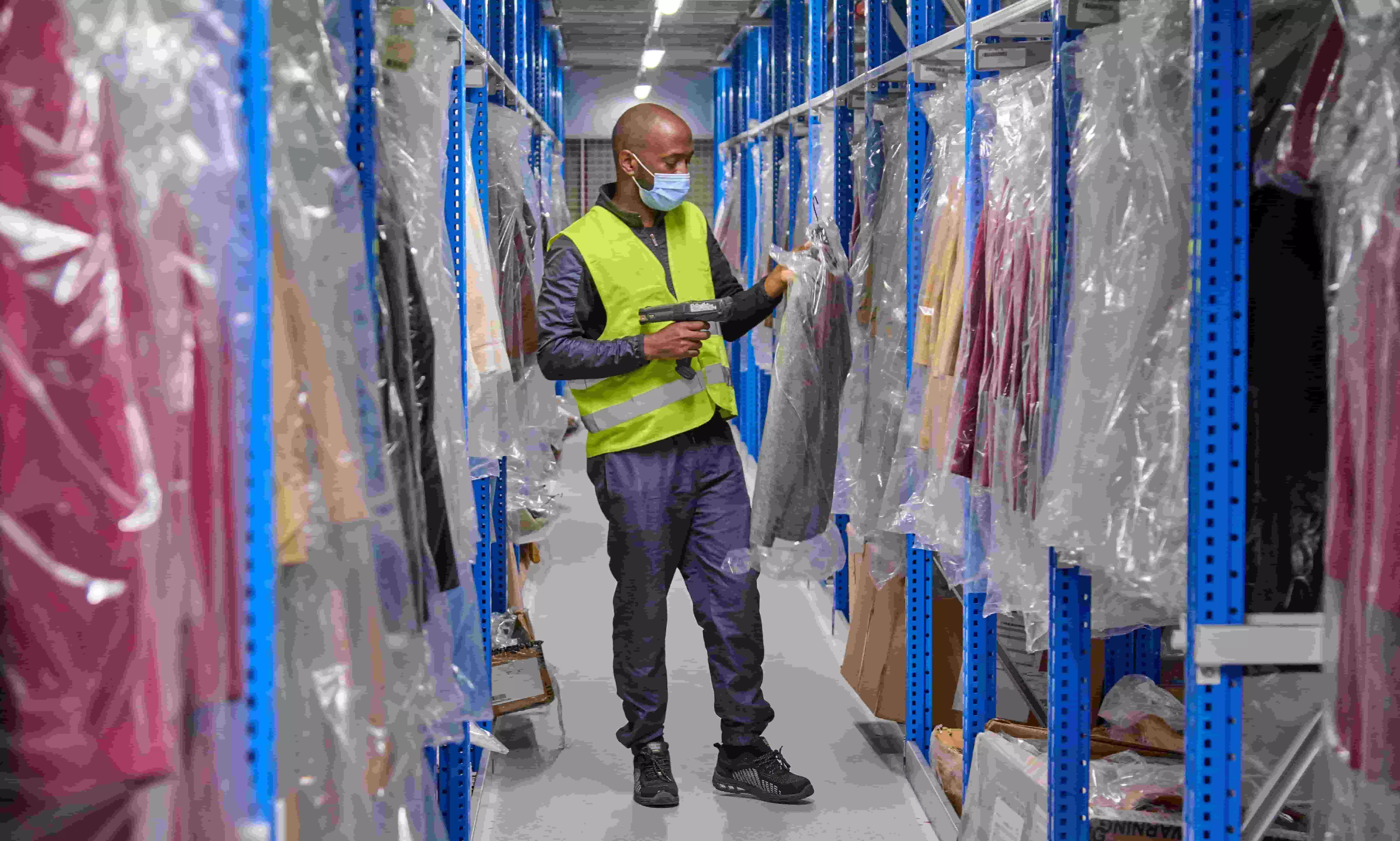 K+N establishes logistics solutions for French brand Sézane in US K+N establishes logistics solutions for French brand Sézane in US