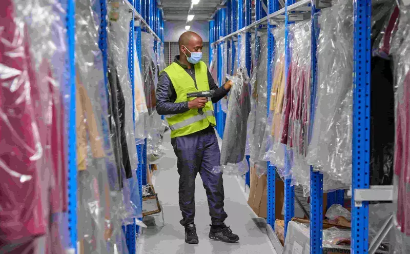 K+N establishes logistics solutions for French brand Sézane in US K+N establishes logistics solutions for French brand Sézane in US