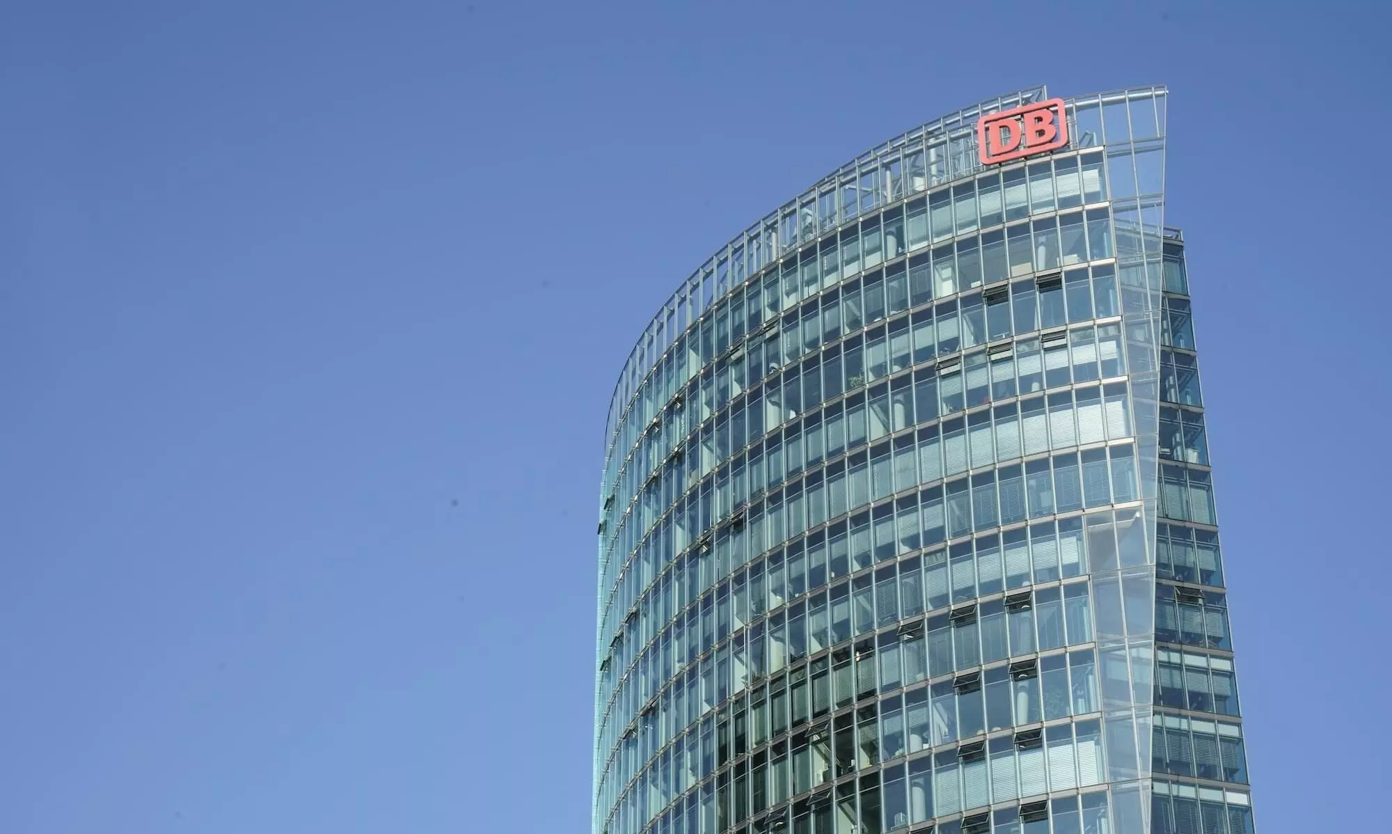 DB Schenker remains profitable, sale process on course DB Schenker remains profitable, sale process on course