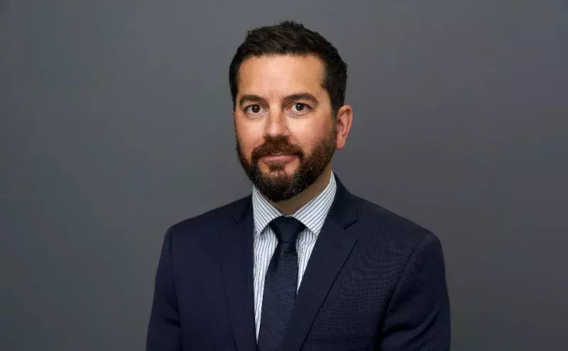 DHL Express names Peter Bardens as SVP Asia-Pacific DHL Express names Peter Bardens as SVP Asia-Pacific