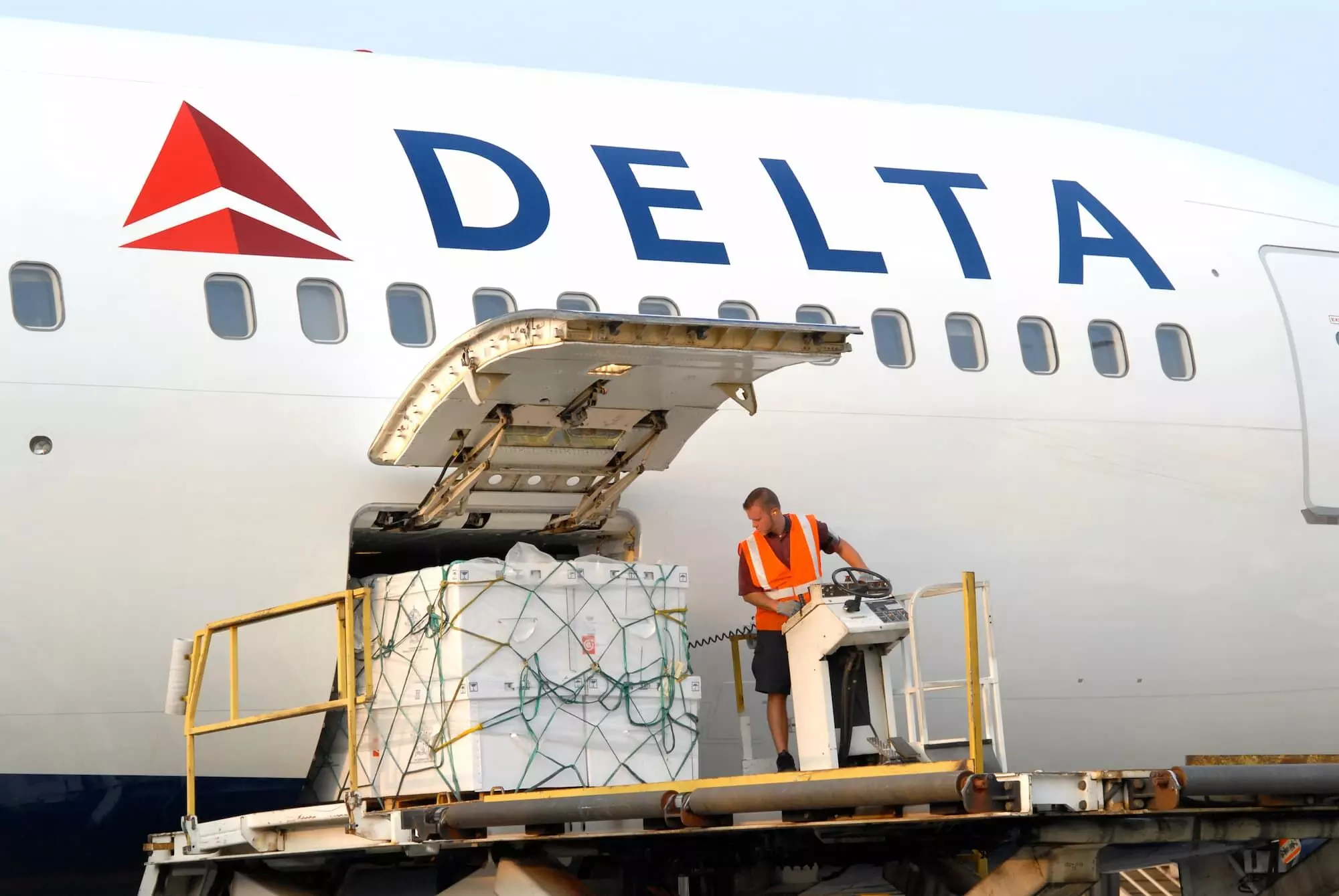 Delta Cargo first airline to get CEIV Pharma certification at JFK