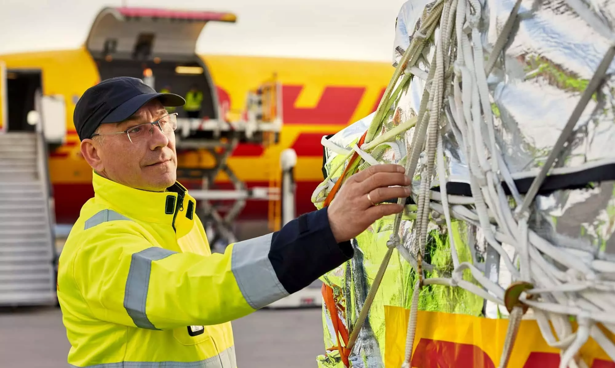 DHL Express adds aviation capacity for demanding 2024 peak season DHL Express adds aviation capacity for demanding 2024 peak season