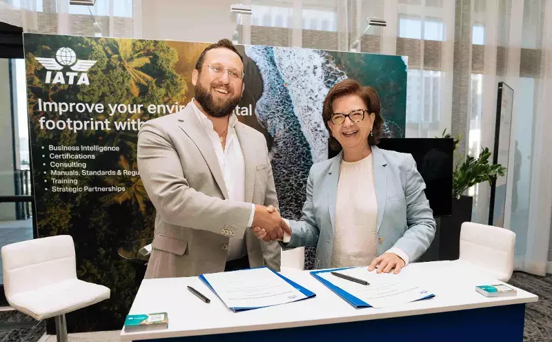 IATA upgrades CO2 Connect for Cargo with cross-industry partnerships IATA upgrades CO2 Connect for Cargo with cross-industry partnerships
