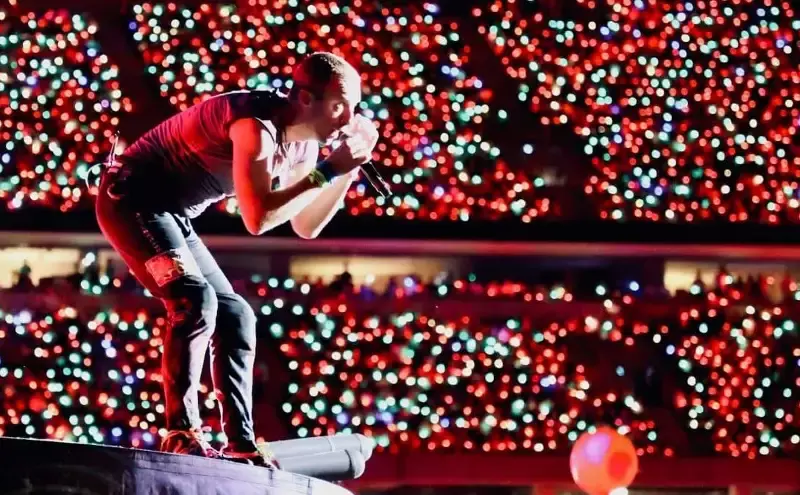 DHL and Coldplay: Making music tours more sustainable – one concert at a time DHL and Coldplay: Making music tours more sustainable – one concert at a time