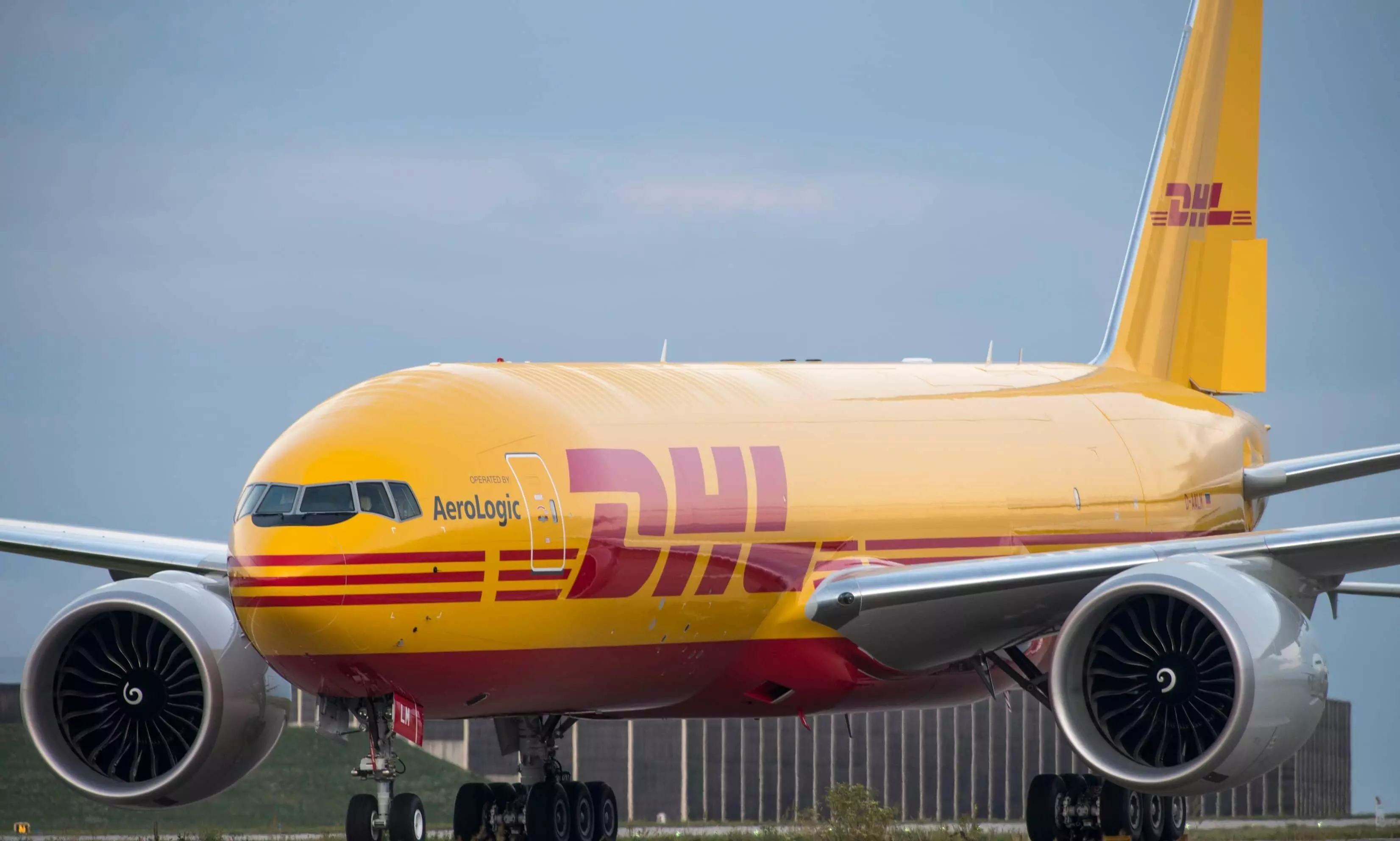 DHL Q3 revenue up 6%, net profit down 7% DHL Q3 revenue up 6%, net profit down 7%