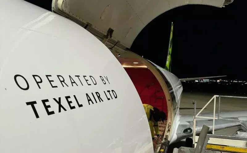 Texel Air operates world’s first extended 737-800BCF EDTO 120 flight Texel Air operates world’s first extended 737-800BCF EDTO 120 flight