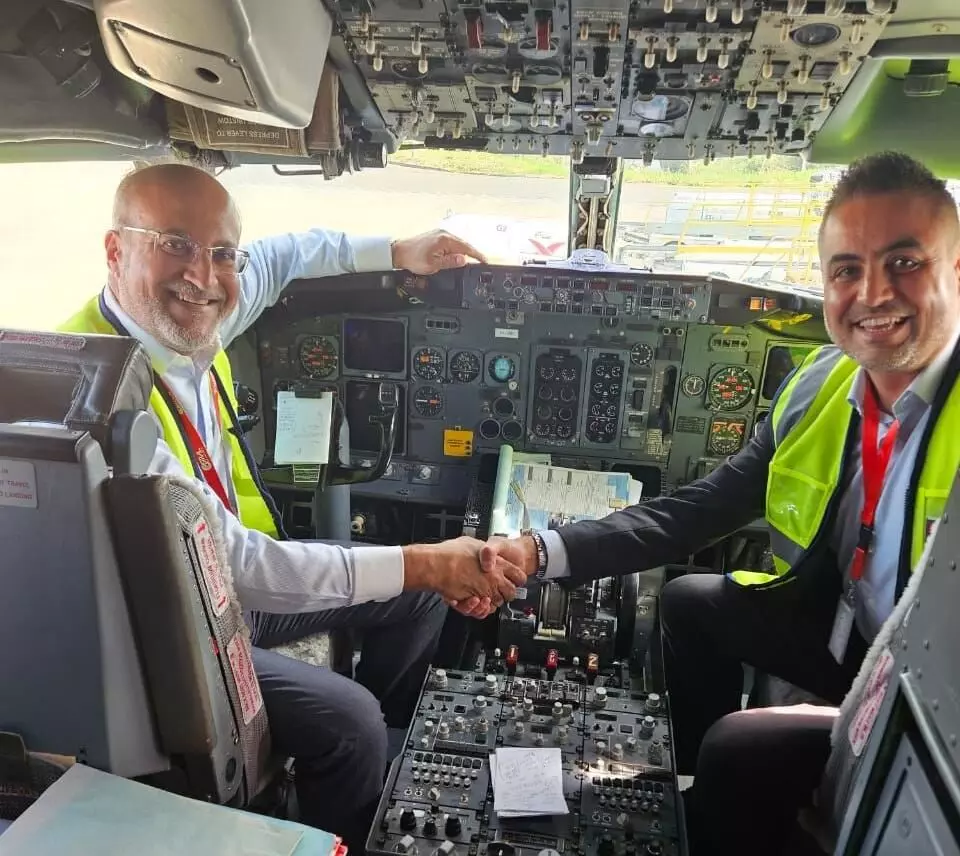 (L-R): Astral Aviations Sanjeev Gadhia and Pardeep Sandhu from Avmax