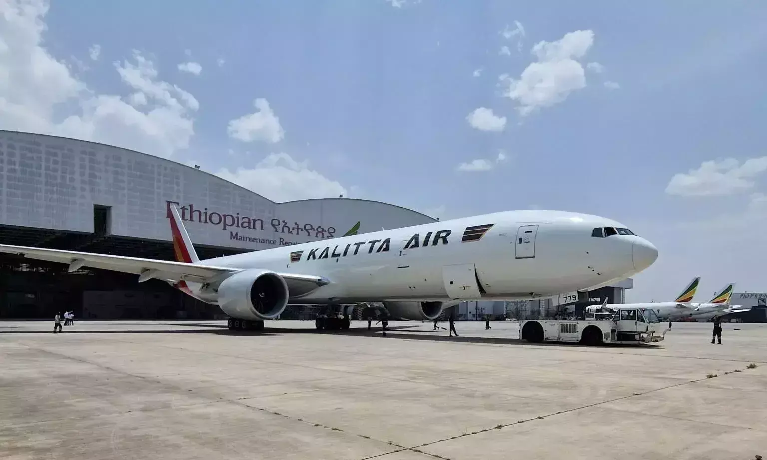 Kalitta flies Big Twin’s first commercial flight for DHL