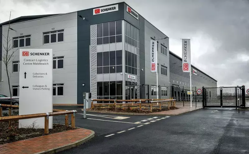 DB Schenker delivers 99.5% efficiency in UK for Siemens DB Schenker delivers 99.5% efficiency in UK for Siemens