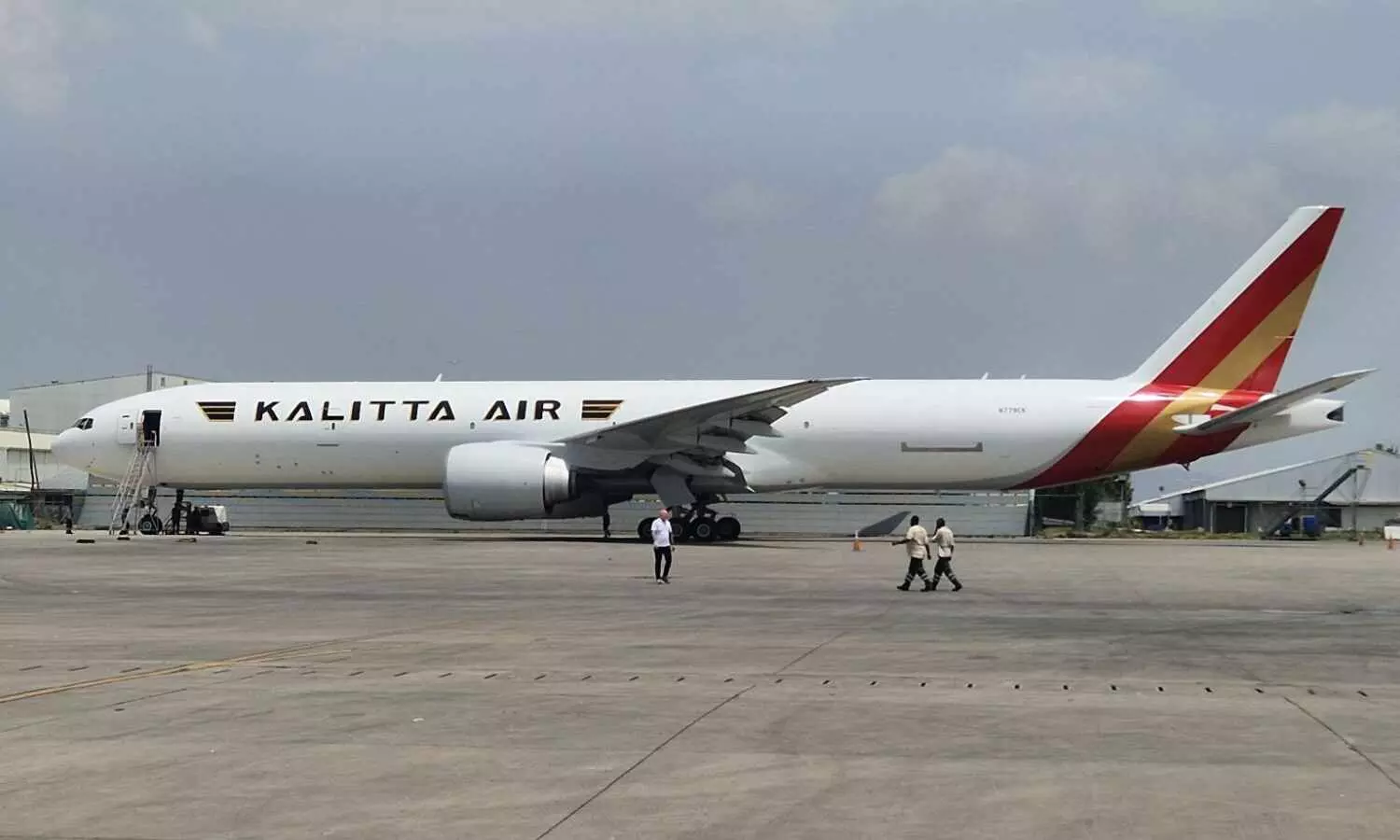 The Big Twin of IAI in Kalitta Air livery The Big Twin of IAI in Kalitta Air livery