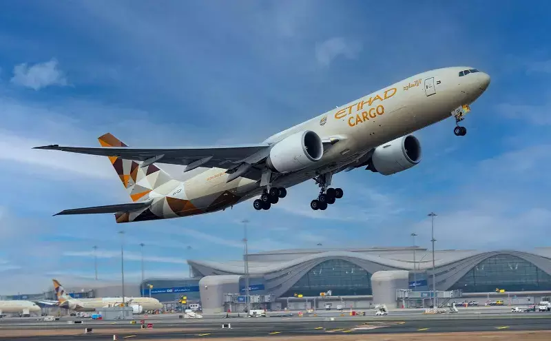 Why the world’s cargo flies through the Middle East Why the world’s cargo flies through the Middle East