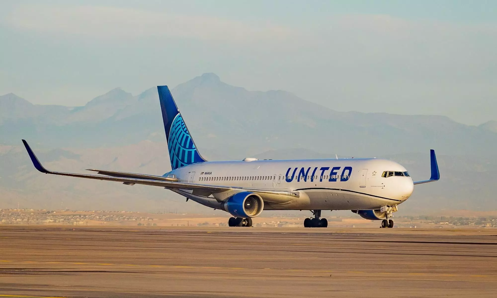 United Q12025 cargo revenue up 10%