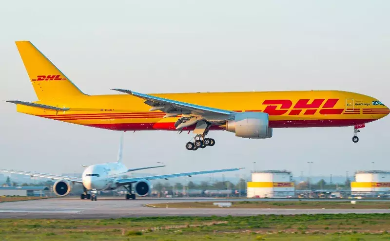 AeroLogic boosts fleet with delivery of 25th B777 freighter AeroLogic boosts fleet with delivery of 25th B777 freighter