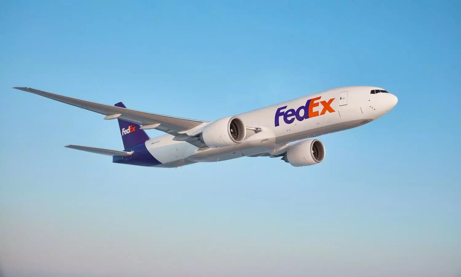 Neste starts SAF supply to FedEx at Los Angeles Airport Neste starts SAF supply to FedEx at Los Angeles Airport