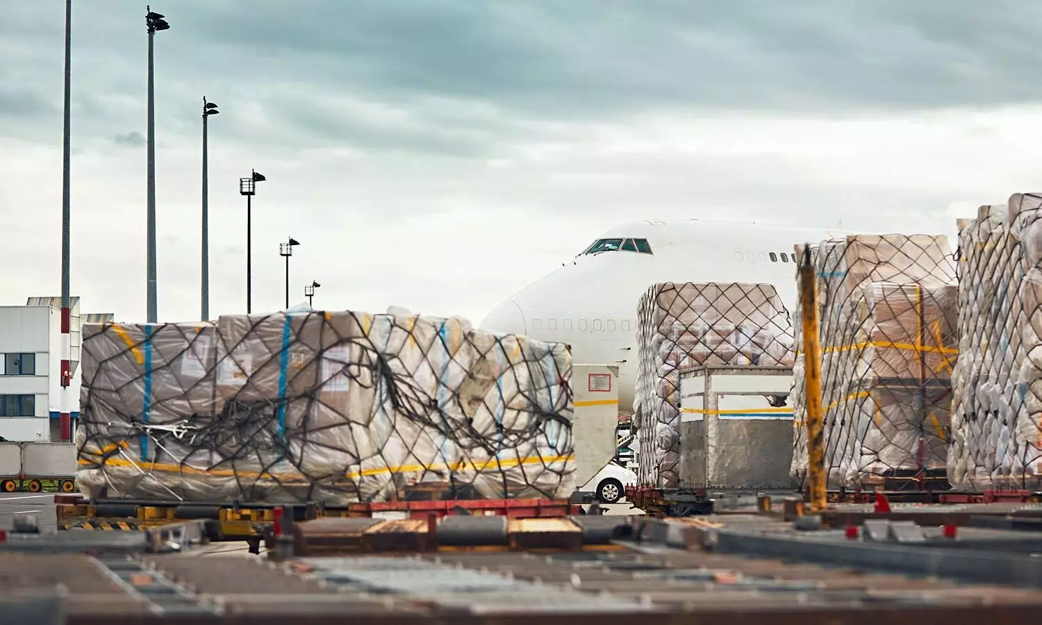 Air freight demand to pick up from mid-June: Dimerco Air freight demand to pick up from mid-June: Dimerco
