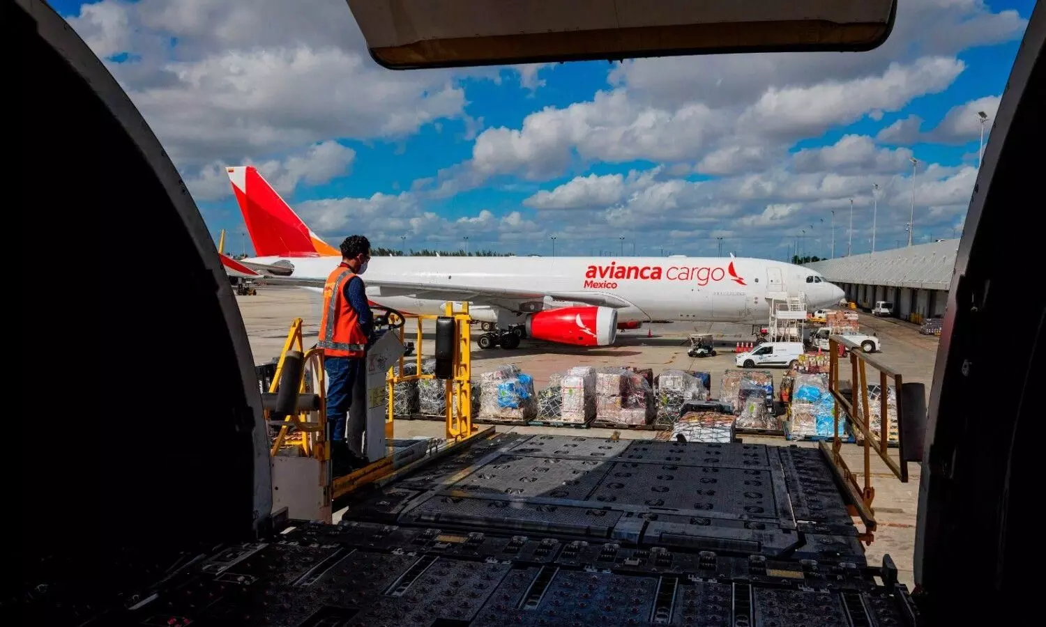 Avianca Cargo Mexico debuts to boost air freight from Mexico Avianca Cargo Mexico debuts to boost air freight from Mexico