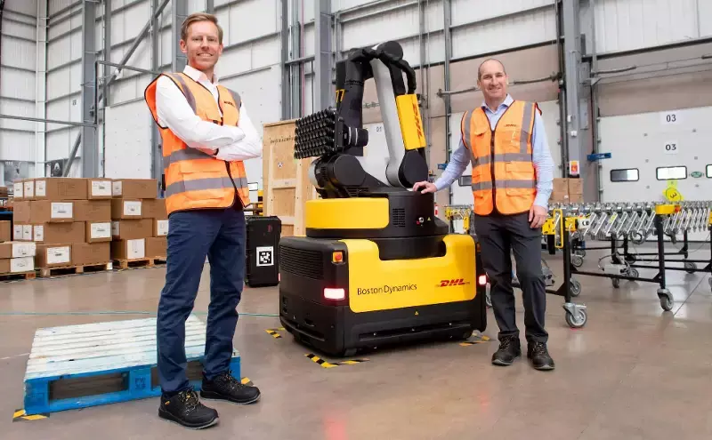DHL to deploy 1,000+ additional robots across UK operations DHL to deploy 1,000+ additional robots across UK operations