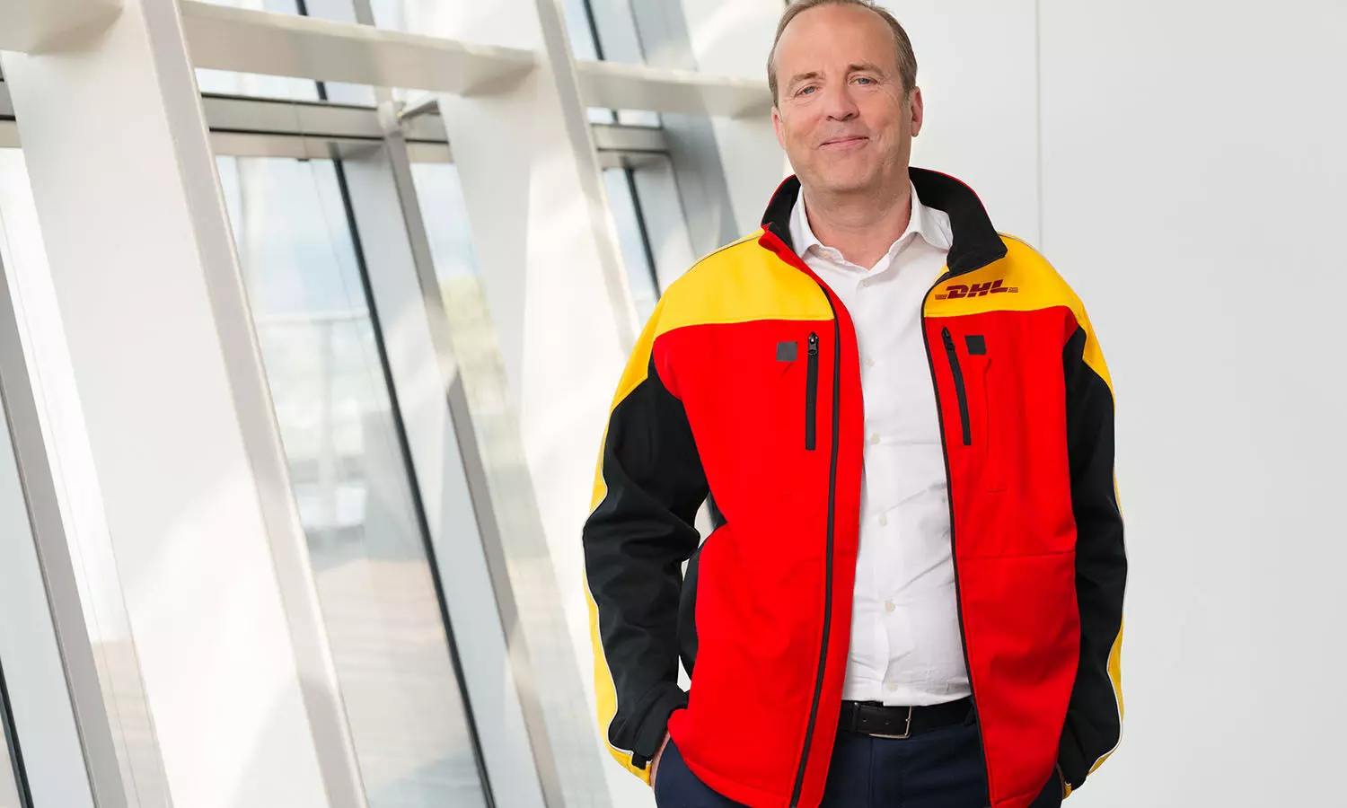 Oscar de Bok appointed the new CEO of DHL Global Forwarding Oscar de Bok appointed the new CEO of DHL Global Forwarding