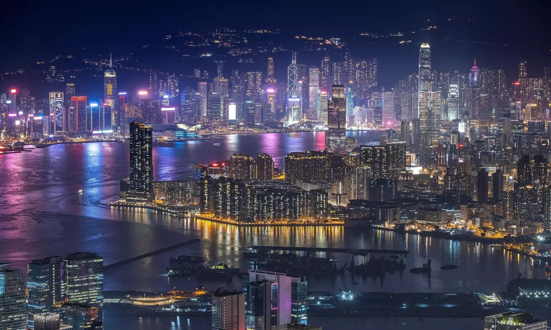 Delta boosts trans-Pacific cargo with new LAX–Hong Kong A350 service Delta boosts trans-Pacific cargo with new LAX–Hong Kong A350 service