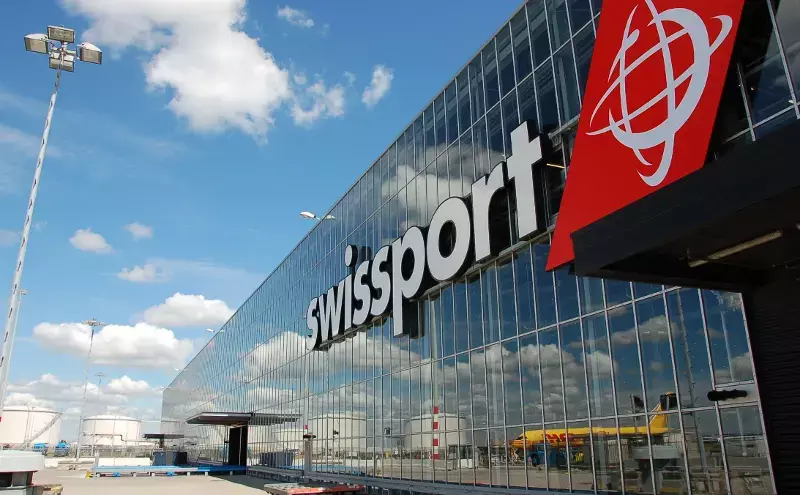 Swissport strengthens UK presence with ASC acquisition Swissport strengthens UK presence with ASC acquisition