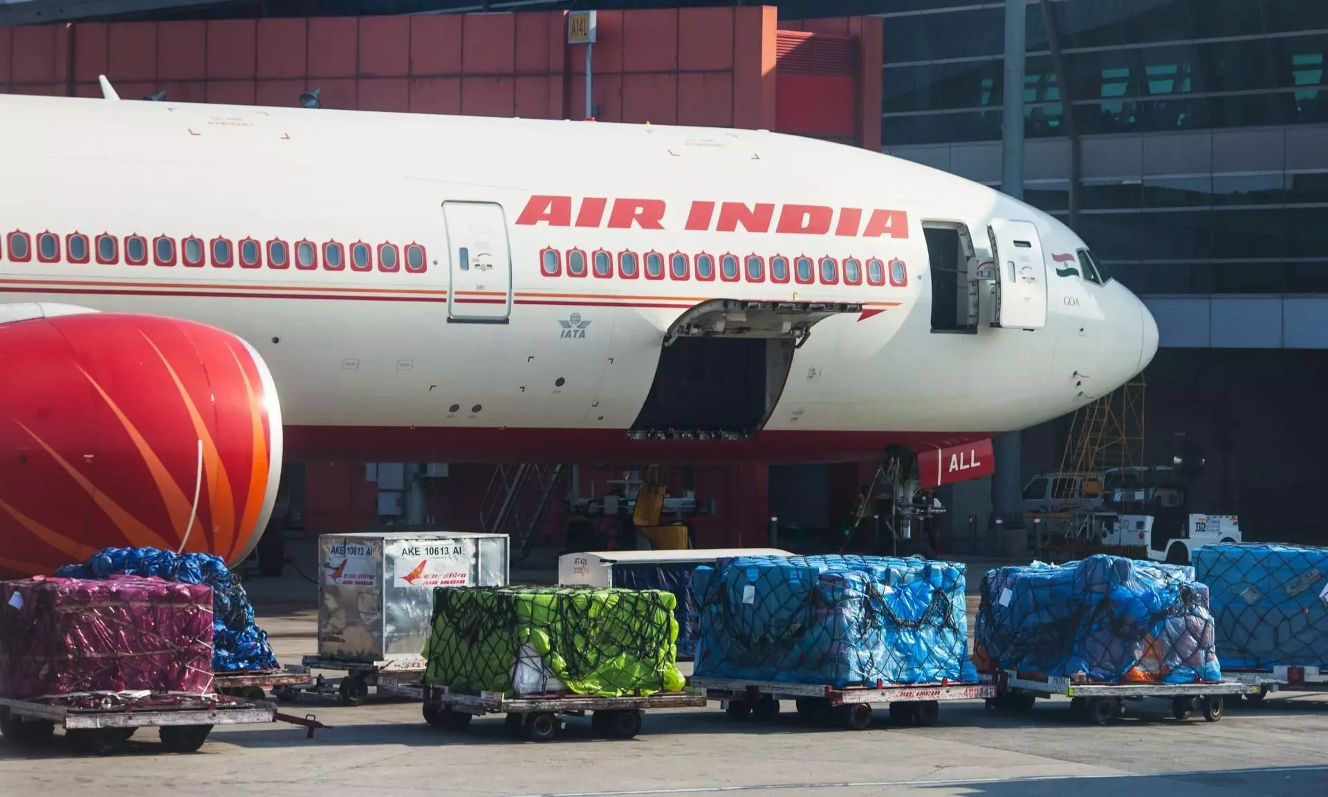 Delhi Airport handles 1 mn tonnes of cargo for second year in a row Delhi Airport handles 1 mn tonnes of cargo for second year in a row