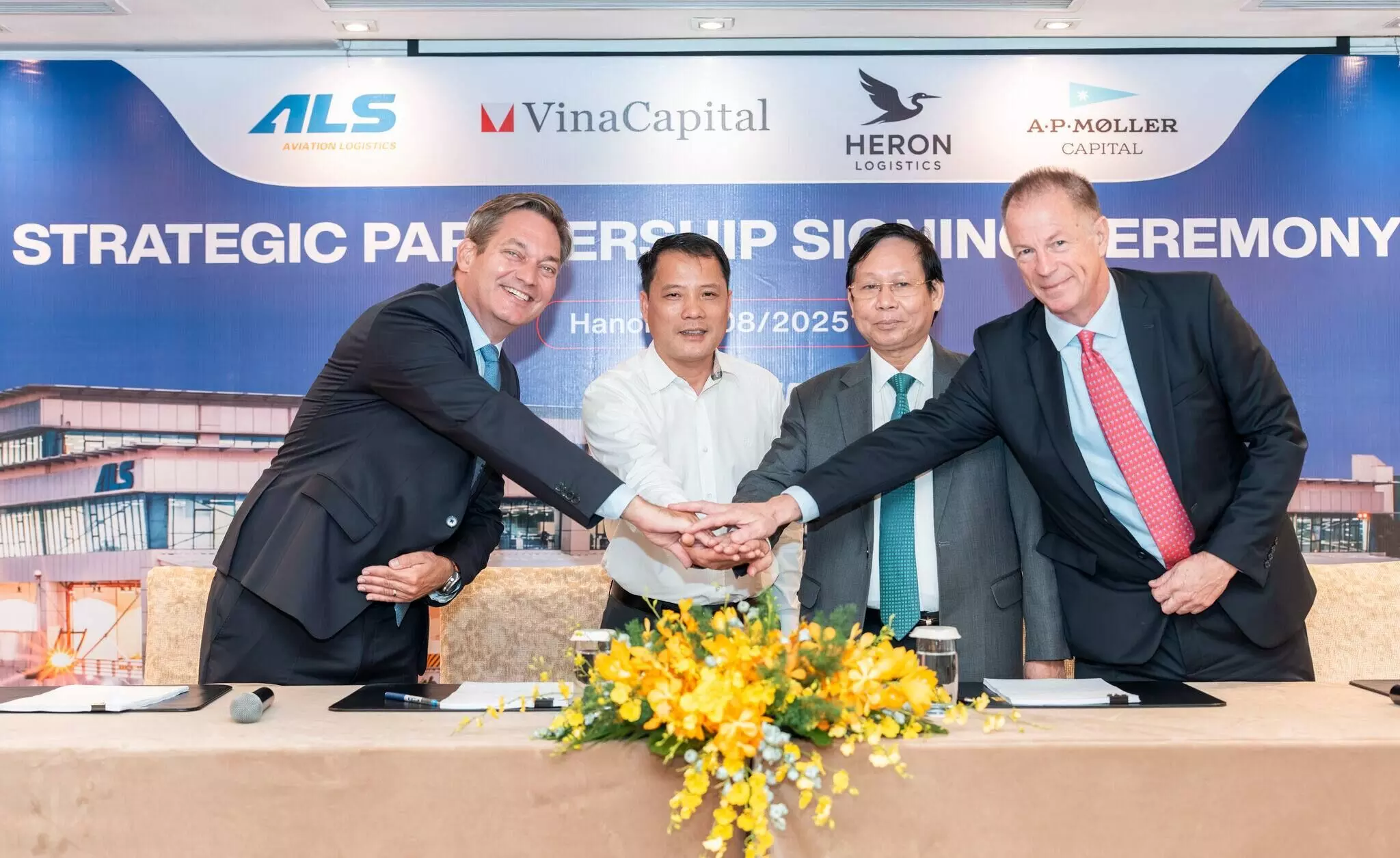 A.P. Moller Capital and VinaCapital lift Vietnam’s air cargo future A.P. Moller Capital and VinaCapital lift Vietnam’s air cargo future