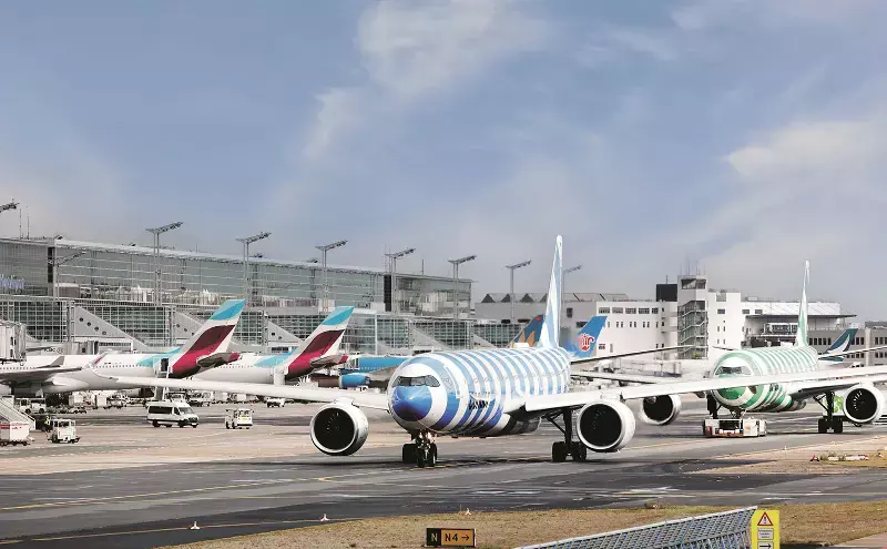 Frankfurt Airport cargo volumes edge up to 174,388 tonnes in August Frankfurt Airport cargo volumes edge up to 174,388 tonnes in August