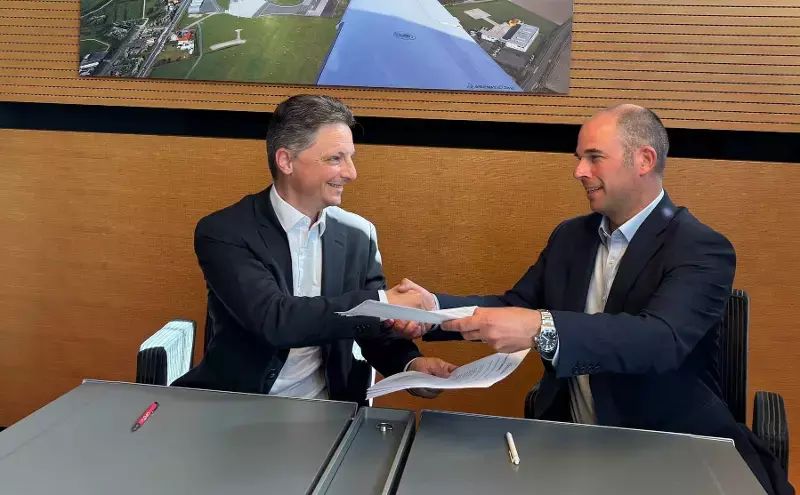 Faster cargo routes as Ostend-Bruges partners LeShuttle Freight Faster cargo routes as Ostend-Bruges partners LeShuttle Freight