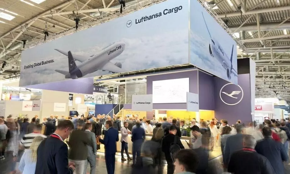 Lufthansa Cargo pioneers semiconductor transport and digital Innovations