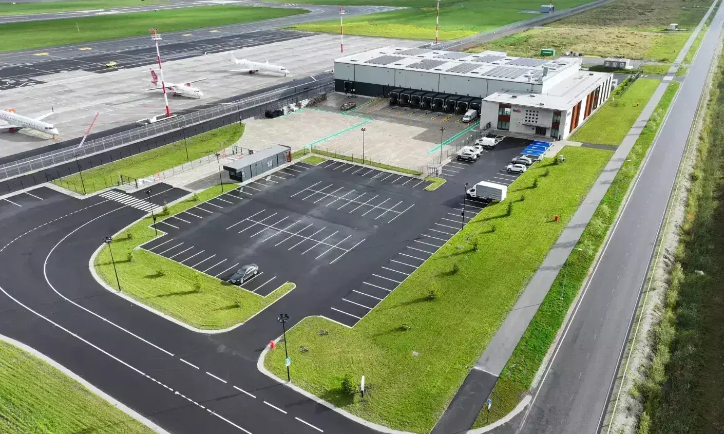 FedEx opens new air and ground logistics centre at Tallinn Airport