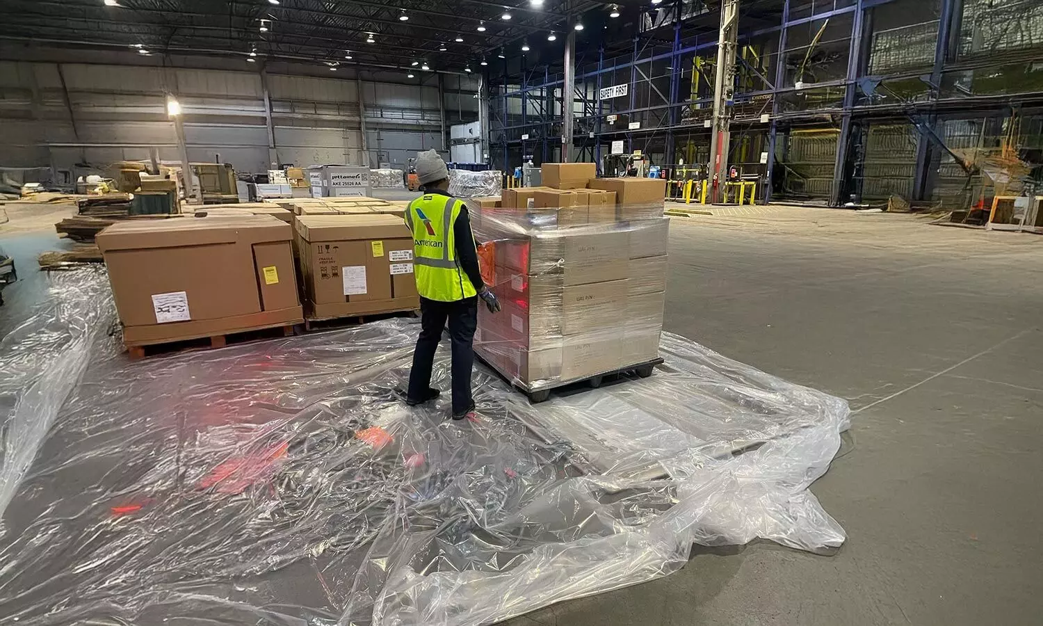 BioNatur Plastics launches European biodegradable stretch wrap at no extra cost BioNatur Plastics launches European biodegradable stretch wrap at no extra cost