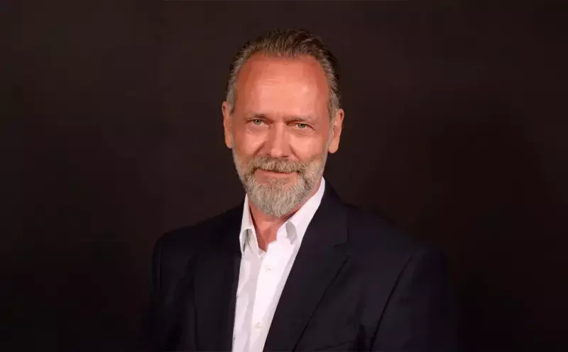 Carousel Logistics names Schneider to lead global expansion Carousel Logistics names Schneider to lead global expansion