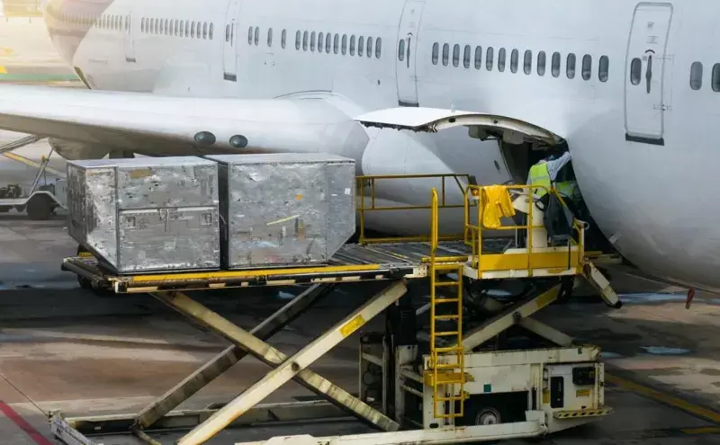 Crisis-Proofing Pharma: The new rules of supply chain survival Crisis-Proofing Pharma: The new rules of supply chain survival