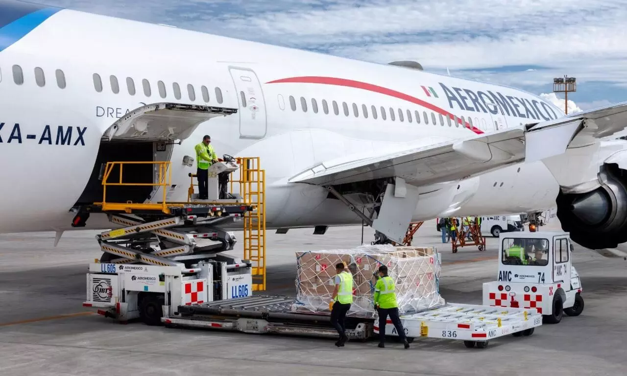 U.S. ban on Mexican flights threatens key air cargo capacity U.S. ban on Mexican flights threatens key air cargo capacity