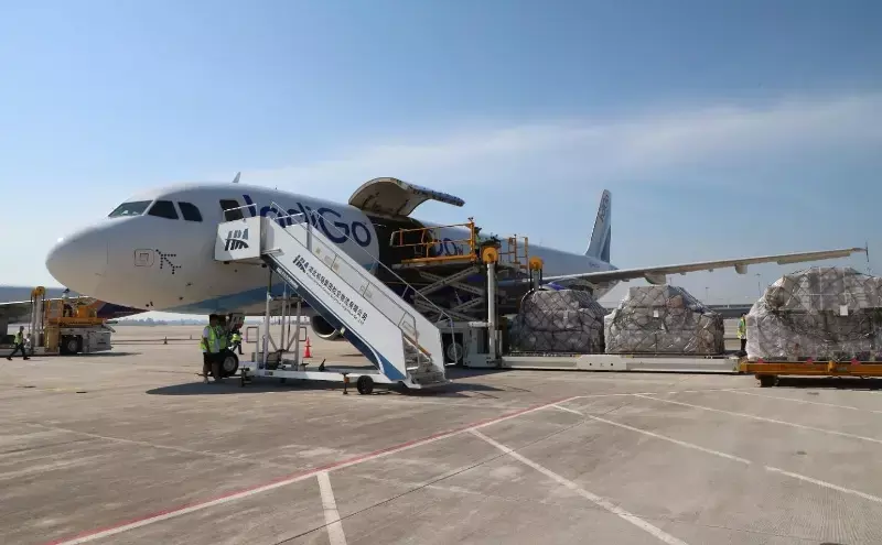 Ezhou Huahu Airport cargo volumes double as global routes expand