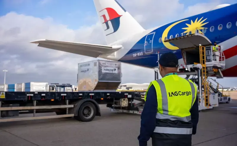 IAG Cargo begins handling MASkargo operations at Heathrow hub