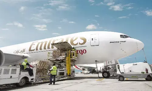 Roses at 35,000 feet: The Valentine’s cargo rush Roses at 35,000 feet: The Valentine’s cargo rush